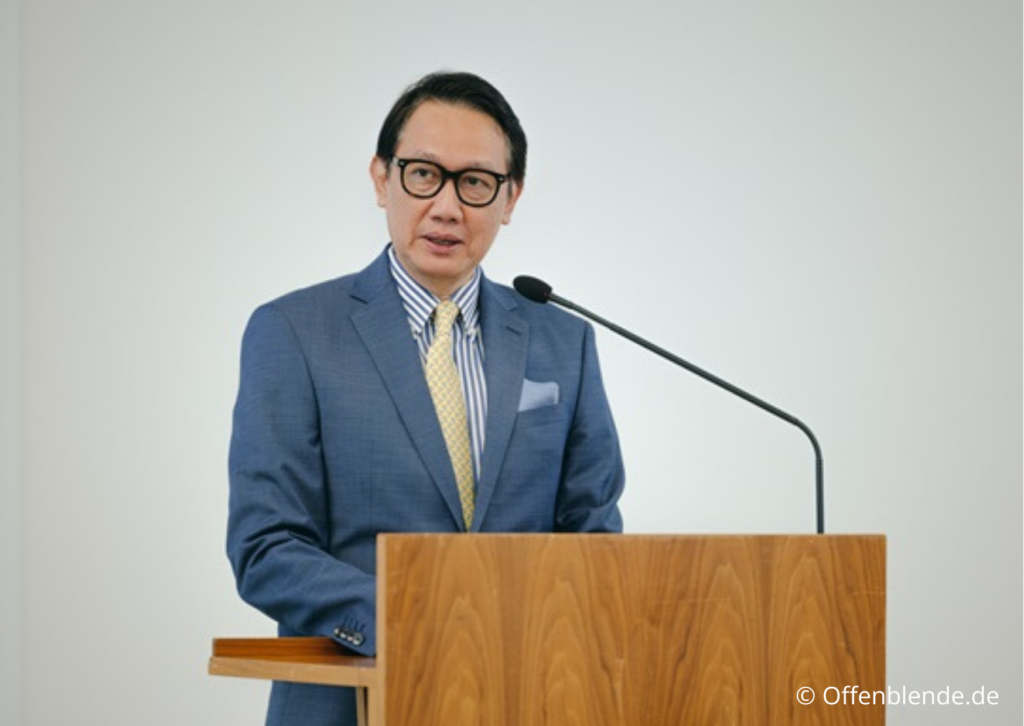 S.E. Arif Havas Oegroseno, Botschafter der Republik Indonesien, auf der Mitgliederversammlung des Forum Nachhaltiges Palmöl e.V.